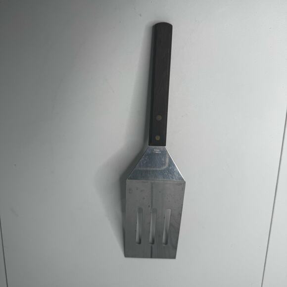 Vintage Household Japan Stainless Slotted Short Spatula Turner Wood Handle - Picture 1 of 7